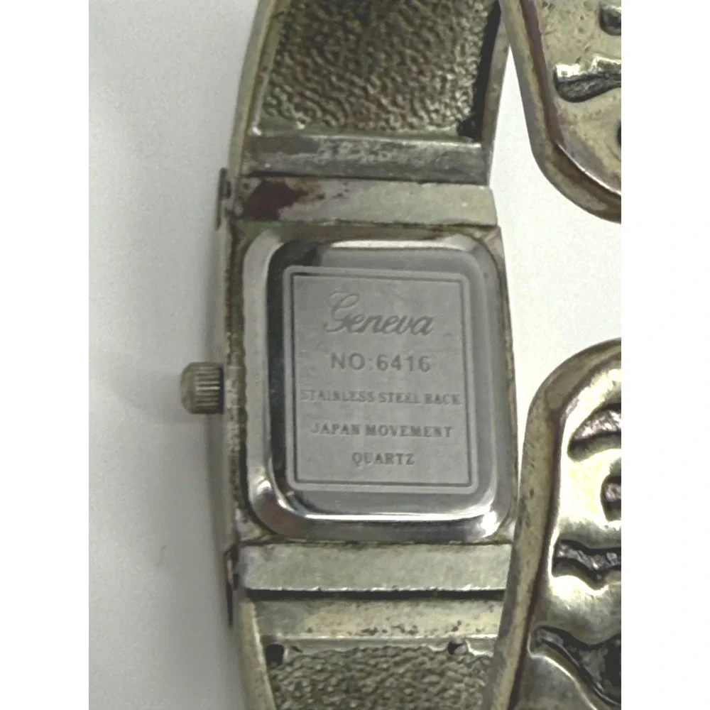 Geneva Elite 2pc Cuff Watch Set Silver Tone Greek Key Abstract Metal‎ Quartz